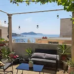 Captains Apartament *