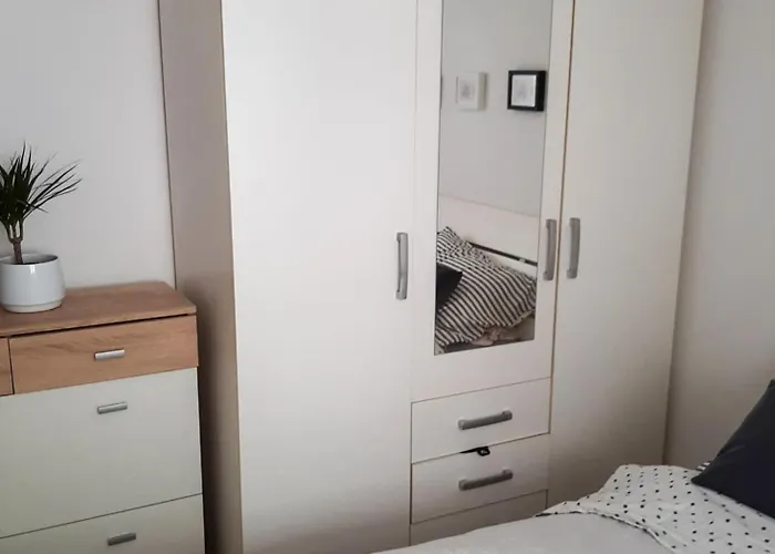 Captains Apartment *